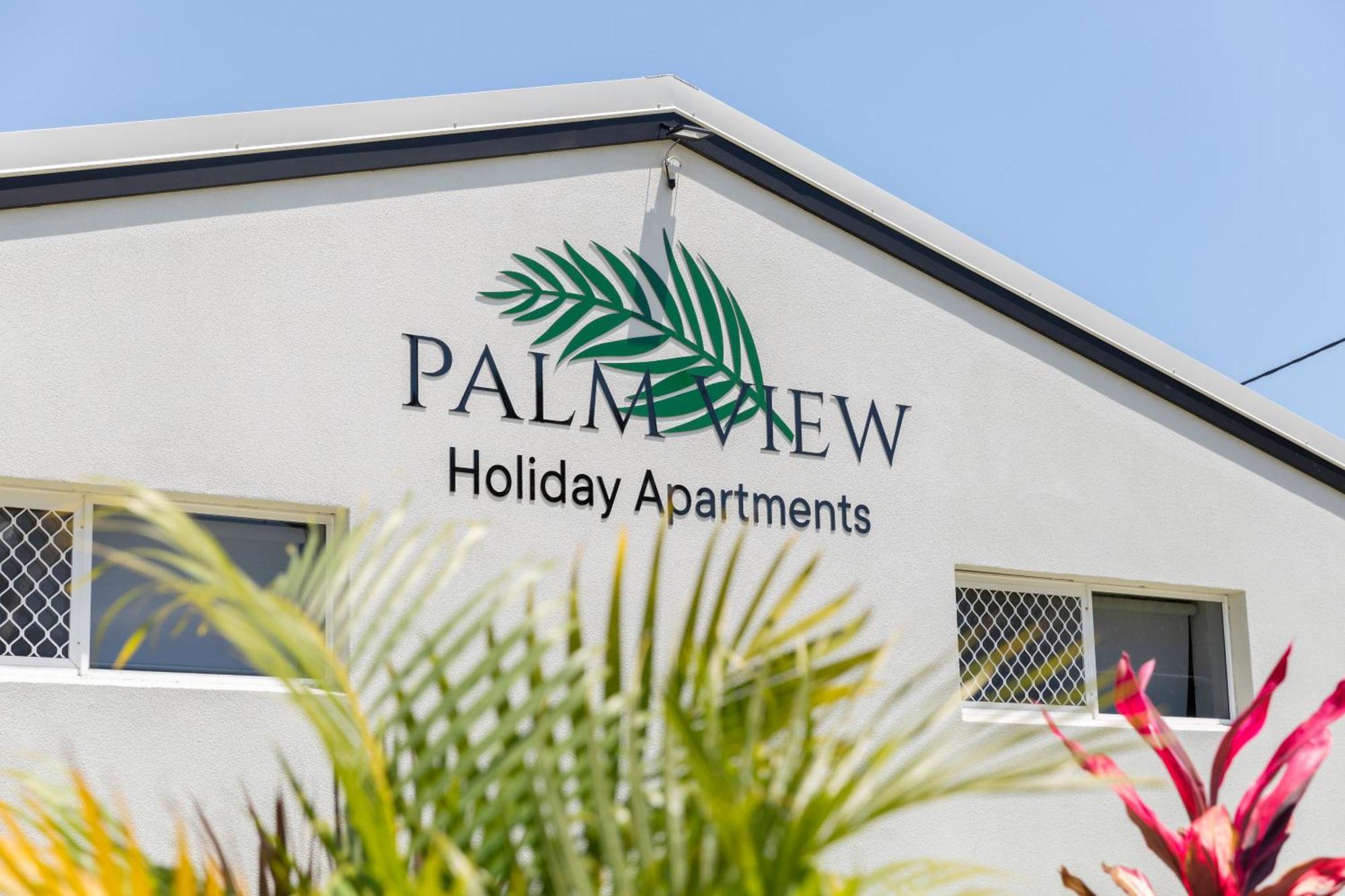 Palm View Holiday Apartments Bowen Eksteriør billede